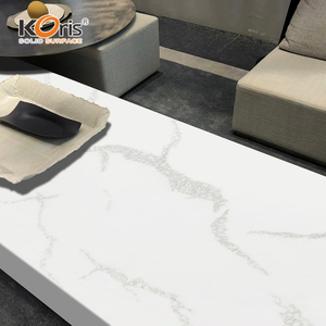 Feuilles d'acrylique Koris anti-jaune Surface solide en marbre artificiel blanc Comptoirs de surface de travail en acrylique